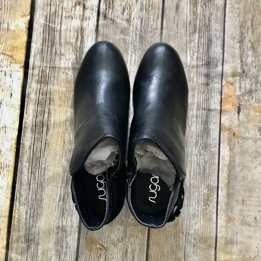 BARGAIN 2/$15 Black Boots Sz 11 - Picture 8 of 15